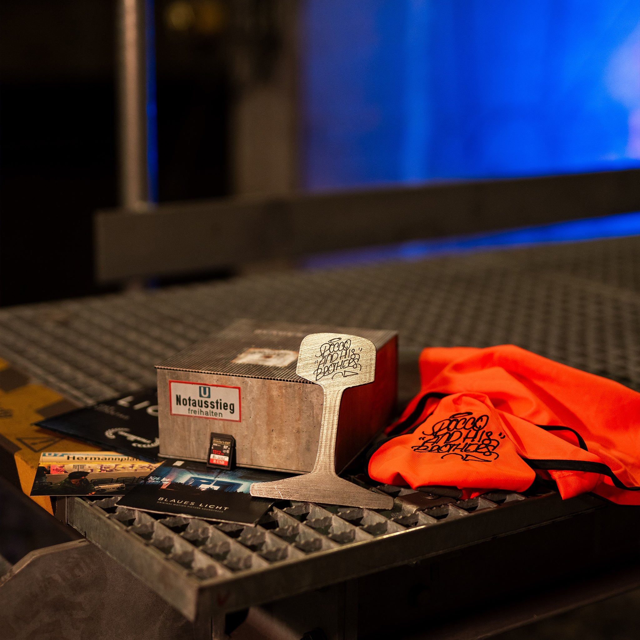 Blaues Licht – Limited Collector’s Box